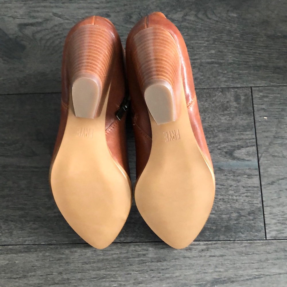 💖HP 01/12💖Frye reina booties for woman’s - Picture 6 of 8